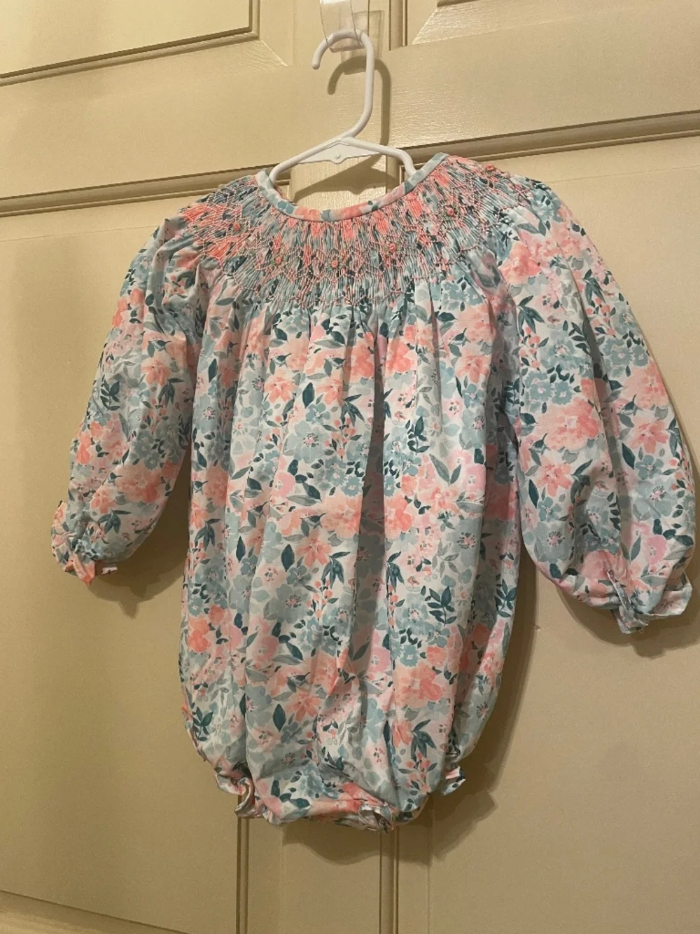 NWT Busy Bee Smocks Floral Smocked Longsleeve Bubble 3T